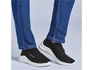 Unisex Comfort Slip-on Sneaker