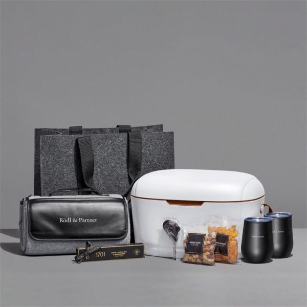 Yatta Lavish Leisure Hamper - Image 12