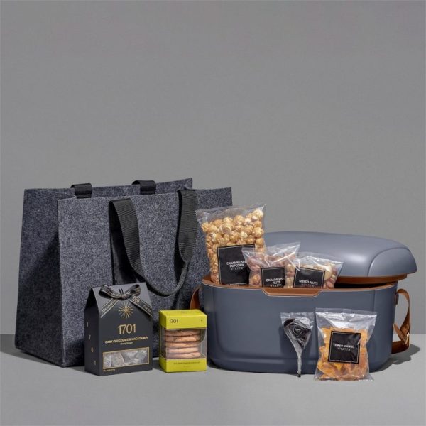 Yatta Elegant Escape Hamper - Image 11