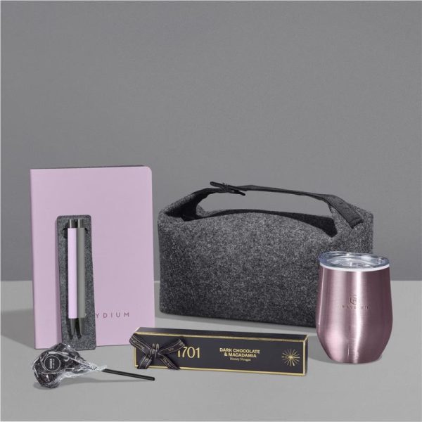 Yatta Luxe Lines Hamper - Image 3