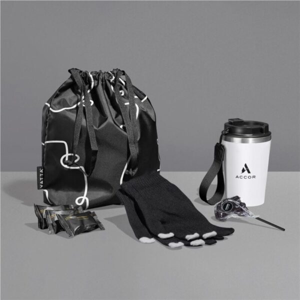 Yatta Cute & Cosy Hamper - Image 2