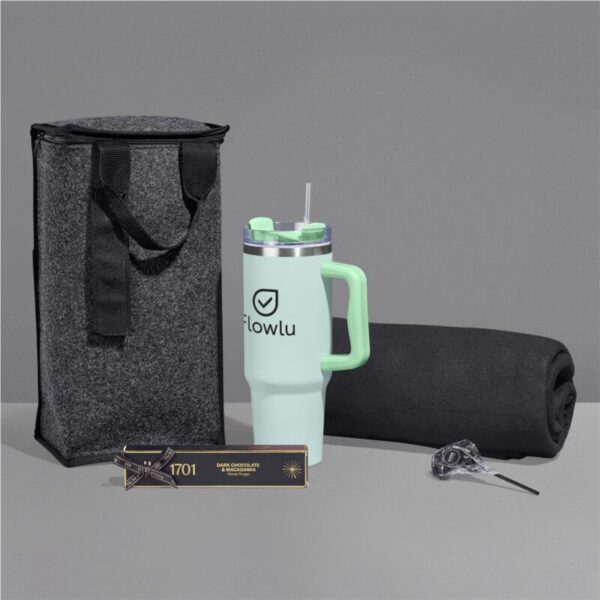 Yatta Warm Wishes Hamper - Image 3