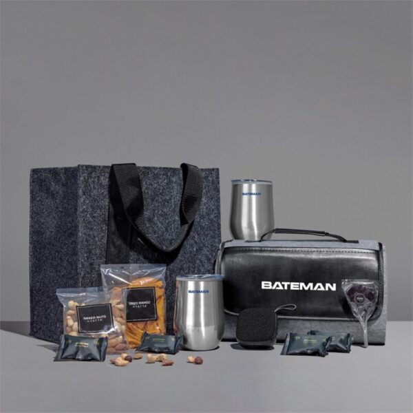 Yatta Lavishly Laden Hamper - Image 2