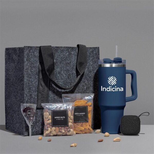 Yatta Graceful Goodies Hamper - Image 3
