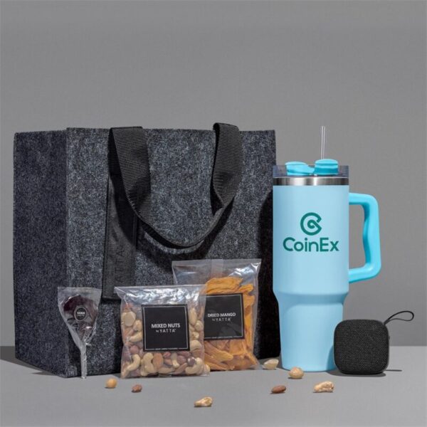 Yatta Graceful Goodies Hamper - Image 5