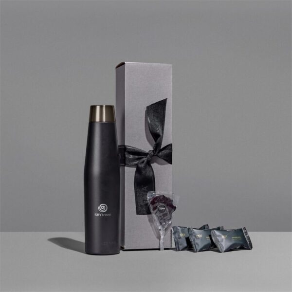 Yatta Subtly Stylish Hamper - Image 2