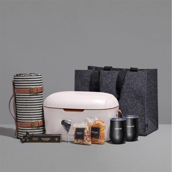 Yatta Sophisticated Soiree Hamper - Image 4