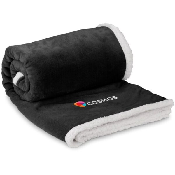 US Basic Mckinley Sherpa Fleece Blanket - Image 3